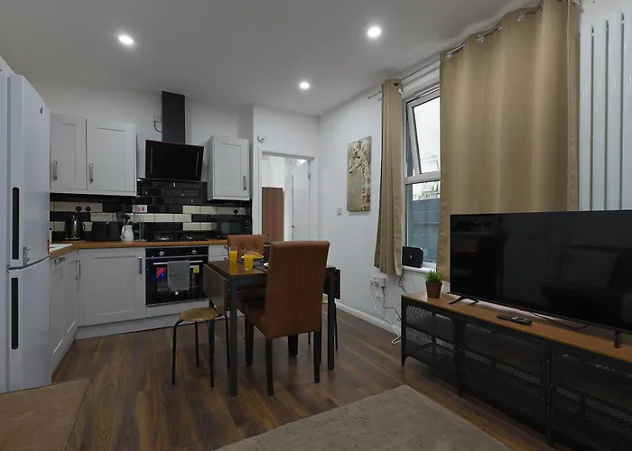 Stylish Apartment In City Centre - Walk Everywhere